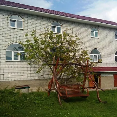 Guest house Synevyrske Perehrestya *