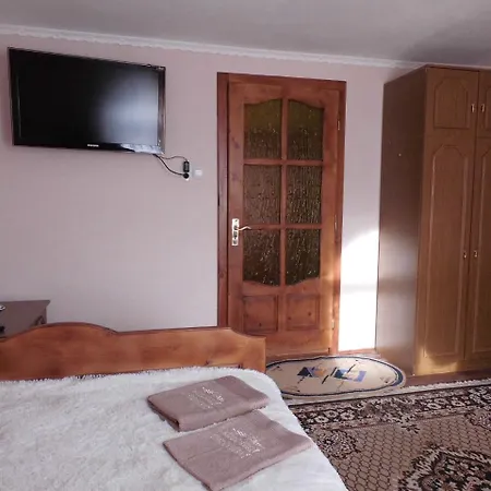 Guest house Synevyrske Perehrestya Synevyr